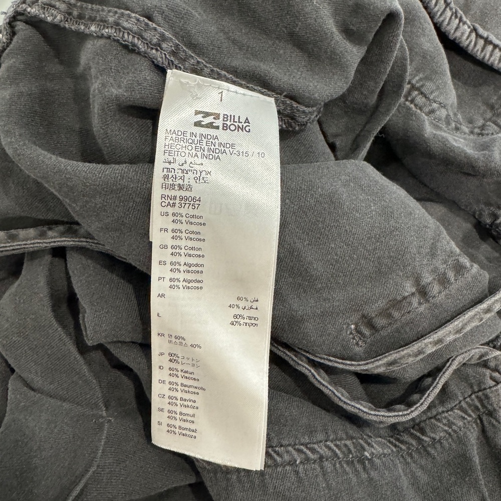 Billabong Faded Black Denim Romper with Pockets (L) - Picture 9 of 9